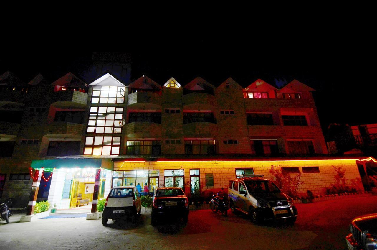 Hotel Seagull Manāli Exteriér fotografie